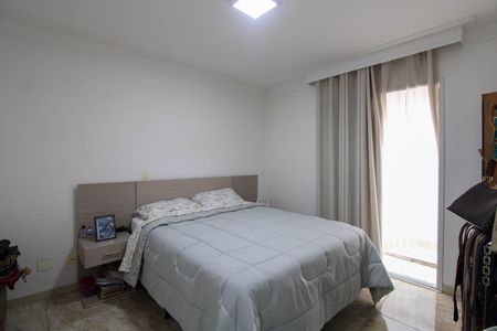 Apartamento à venda com 117m², 4 quartos e 2 vagasSuíte 