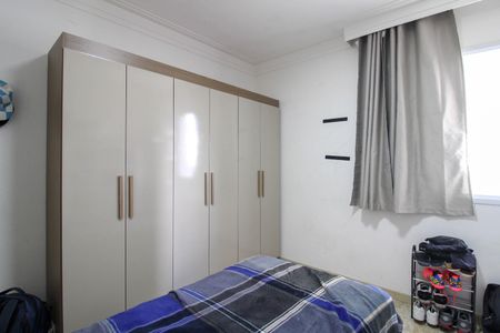 Apartamento à venda com 117m², 4 quartos e 2 vagasQuarto 2