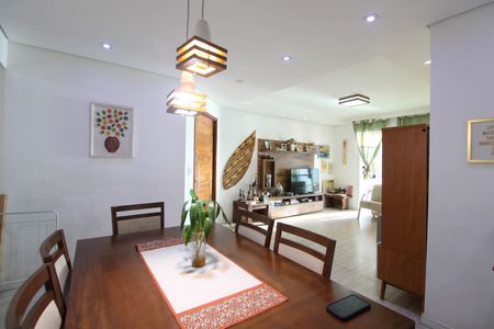 Apartamento à venda com 117m², 4 quartos e 2 vagasSala de Jantar