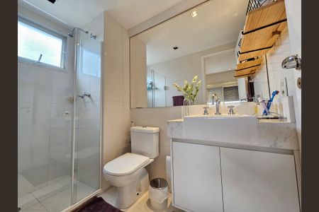 Apartamento à venda com 105m², 2 quartos e 2 vagasBanheiro da Suíte 2