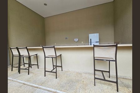 Apartamento à venda com 105m², 2 quartos e 2 vagasBar