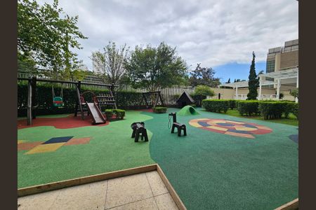 Apartamento à venda com 105m², 2 quartos e 2 vagasÁrea comum - Playground