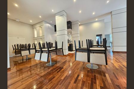 Apartamento à venda com 105m², 2 quartos e 2 vagasÁrea comum - Salão de festas