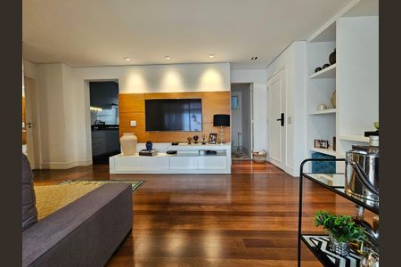 Apartamento à venda com 105m², 2 quartos e 2 vagasSala