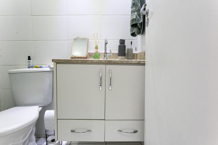 Apartamento à venda com 53m², 2 quartos e 1 vagaBanheiro Social