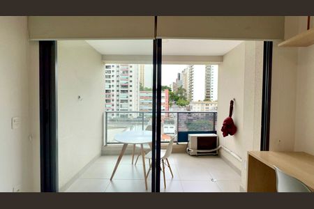 Studio para alugar com 27m², 1 quarto e sem vagaVaranda