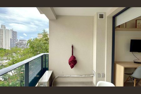 Studio para alugar com 27m², 1 quarto e sem vagaVaranda