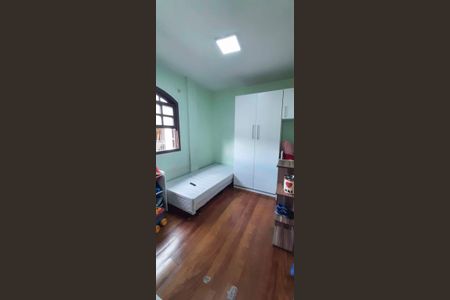 Casa à venda com 206m², 5 quartos e 3 vagasQuarto 3