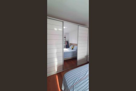 Casa à venda com 206m², 5 quartos e 3 vagas