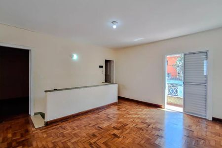 Foto 01 de casa para alugar com 2 quartos, 95m² em Vila Monumento, São Paulo