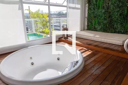 Apartamento à venda com 140m², 1 quarto e 1 vagaSpa