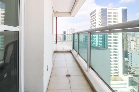 Apartamento à venda com 140m², 1 quarto e 1 vagaTerraço