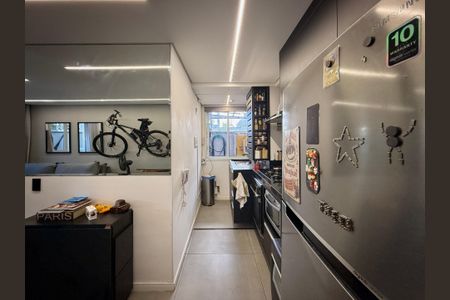 Apartamento à venda com 73m², 2 quartos e sem vagaCozinha 