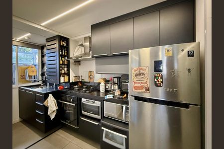 Apartamento à venda com 73m², 2 quartos e sem vagaCozinha 