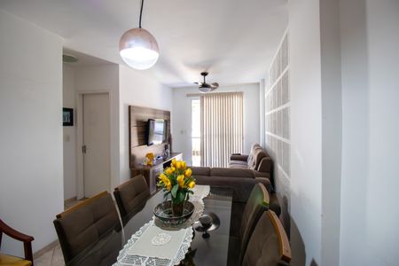 Apartamento para alugar com 60m², 2 quartos e 1 vaga Apartamento para alugar com 60m², 2 quartos e 1 vagaSala