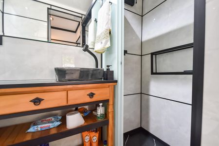 Apartamento à venda com 57m², 2 quartos e sem vagaBanheiro