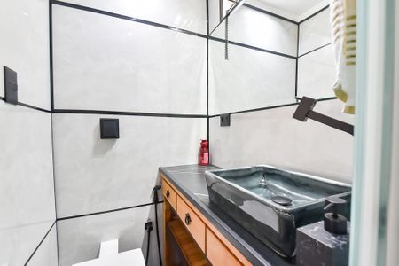 Apartamento à venda com 57m², 2 quartos e sem vagaBanheiro