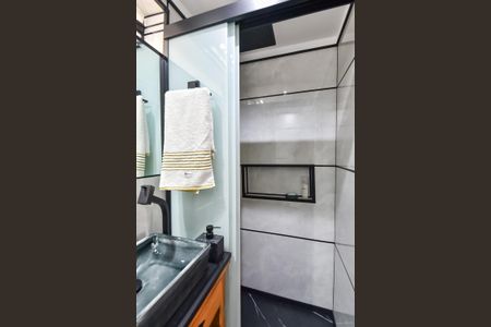 Apartamento à venda com 57m², 2 quartos e sem vagaBanheiro