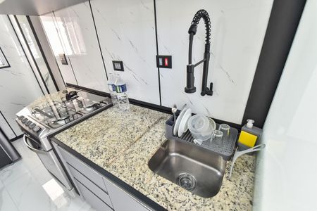 Apartamento à venda com 57m², 2 quartos e sem vagaCozinha
