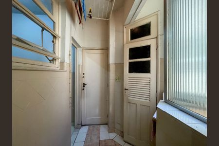 Apartamento à venda com 57m², 2 quartos e sem vagaÁrea de serviço