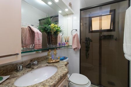 Apartamento à venda com 92m², 3 quartos e 1 vaga Apartamento à venda com 92m², 3 quartos e 1 vagaBanheiro Social