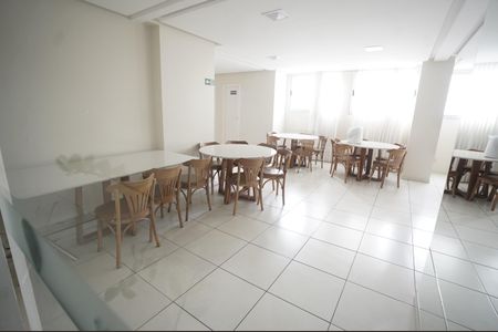 Apartamento para alugar com 55m², 2 quartos e 2 vagas