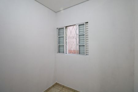 Casa para alugar com 58m², 2 quartos e sem vagaQuarto