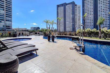 Apartamento para alugar com 49m², 2 quartos e 1 vaga Apartamento para alugar com 49m², 2 quartos e 1 vagaÁrea comum - Piscina