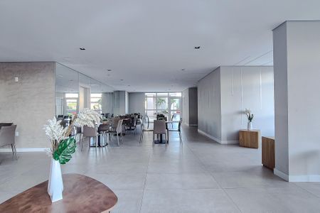 Apartamento para alugar com 49m², 2 quartos e 1 vaga Apartamento para alugar com 49m², 2 quartos e 1 vagaÁrea comum - Salão de festas