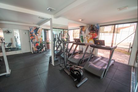 Apartamento para alugar com 105m², 2 quartos e 2 vagas Apartamento para alugar com 105m², 2 quartos e 2 vagasÁrea comum - Academia