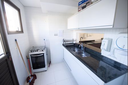 Apartamento para alugar com 105m², 2 quartos e 2 vagas Apartamento para alugar com 105m², 2 quartos e 2 vagasÁrea comum - Cozinha do Salão de festas