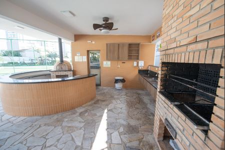 Apartamento para alugar com 105m², 2 quartos e 2 vagas Apartamento para alugar com 105m², 2 quartos e 2 vagasÁrea comum - Churrasqueira