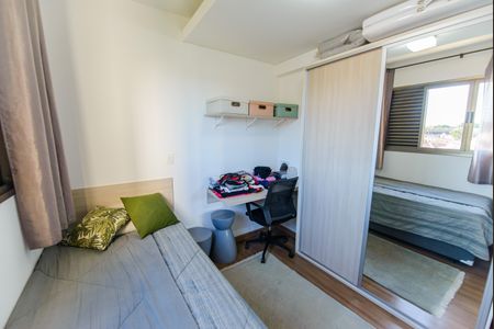 Apartamento para alugar com 105m², 2 quartos e 2 vagas Apartamento para alugar com 105m², 2 quartos e 2 vagasQuarto