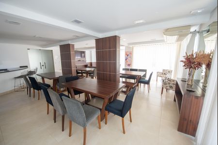 Apartamento para alugar com 105m², 2 quartos e 2 vagas Apartamento para alugar com 105m², 2 quartos e 2 vagasÁrea comum - Salão de festas