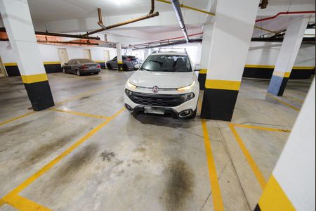 Apartamento para alugar com 105m², 2 quartos e 2 vagas Apartamento para alugar com 105m², 2 quartos e 2 vagasGaragem