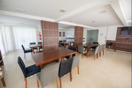 Apartamento para alugar com 105m², 2 quartos e 2 vagas Apartamento para alugar com 105m², 2 quartos e 2 vagasÁrea comum - Salão de festas