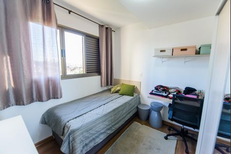 Apartamento para alugar com 105m², 2 quartos e 2 vagas Apartamento para alugar com 105m², 2 quartos e 2 vagasQuarto