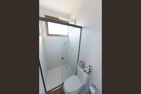 Apartamento para alugar com 105m², 2 quartos e 2 vagas Apartamento para alugar com 105m², 2 quartos e 2 vagasBanheiro da Suíte