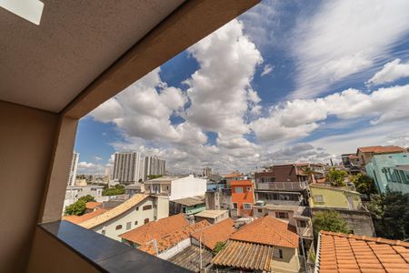Apartamento à venda com 48m², 2 quartos e sem vaga Apartamento à venda com 48m², 2 quartos e sem vagaVaranda