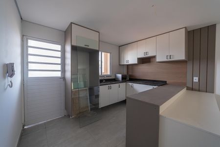 Apartamento à venda com 48m², 2 quartos e sem vaga Apartamento à venda com 48m², 2 quartos e sem vagaCozinha