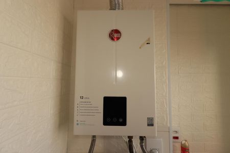 Apartamento à venda com 50600m², 2 quartos e 1 vagaÁrea de Serviço - Aquecedor