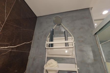 Apartamento à venda com 50600m², 2 quartos e 1 vagaBanheiro - Chuveiro