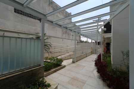 Apartamento à venda com 50600m², 2 quartos e 1 vagaÁrea Comum