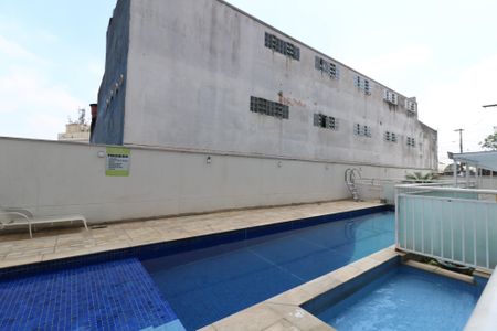 Apartamento à venda com 50600m², 2 quartos e 1 vagaÁrea Comum - Piscina