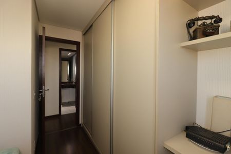 Apartamento à venda com 50600m², 2 quartos e 1 vagaQuarto 1