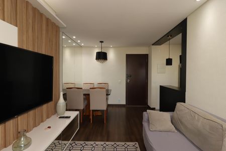 Apartamento à venda com 50600m², 2 quartos e 1 vagaSala