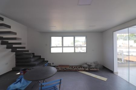 Sala  de apartamento para alugar com 2 quartos, 70m² em Jardim das Quatro Marias, São Bernardo do Campo