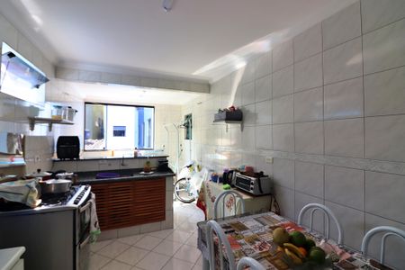Apartamento para alugar com 96m², 3 quartos e 1 vagaCozinha e Área de Serviço