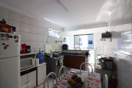 Apartamento para alugar com 96m², 3 quartos e 1 vagaCozinha e Área de Serviço