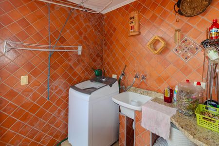 Casa para alugar com 230m², 3 quartos e 3 vagasÁrea de Serviço